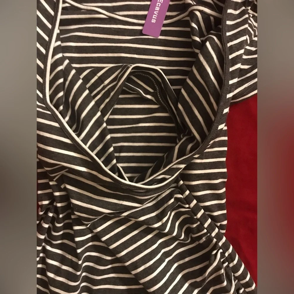 NWT Ecavus Maternity Nursing Top - Picture 4 of 13